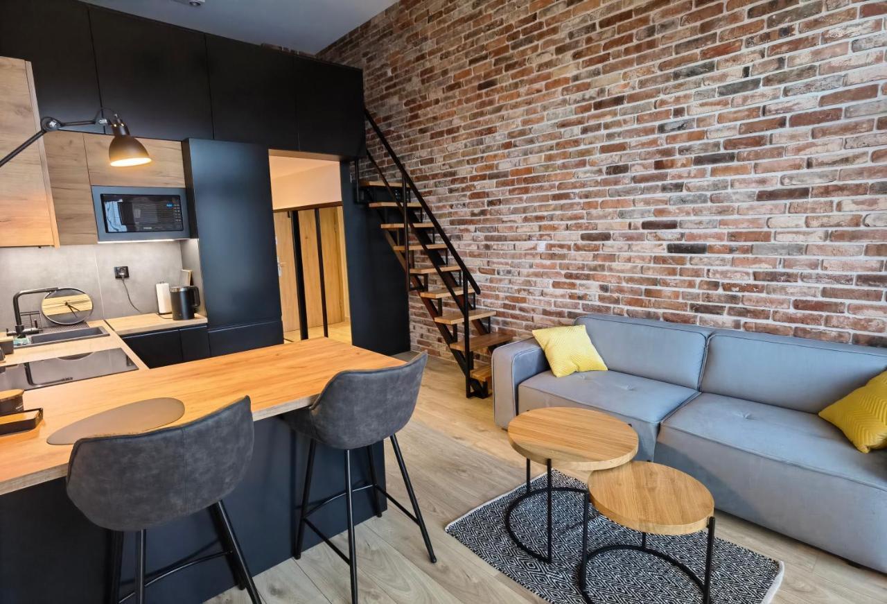 Apartament Loft Studio Airport Blisko Lotniska Zarembowicza Lotnisko 브로츠와프 외부 사진